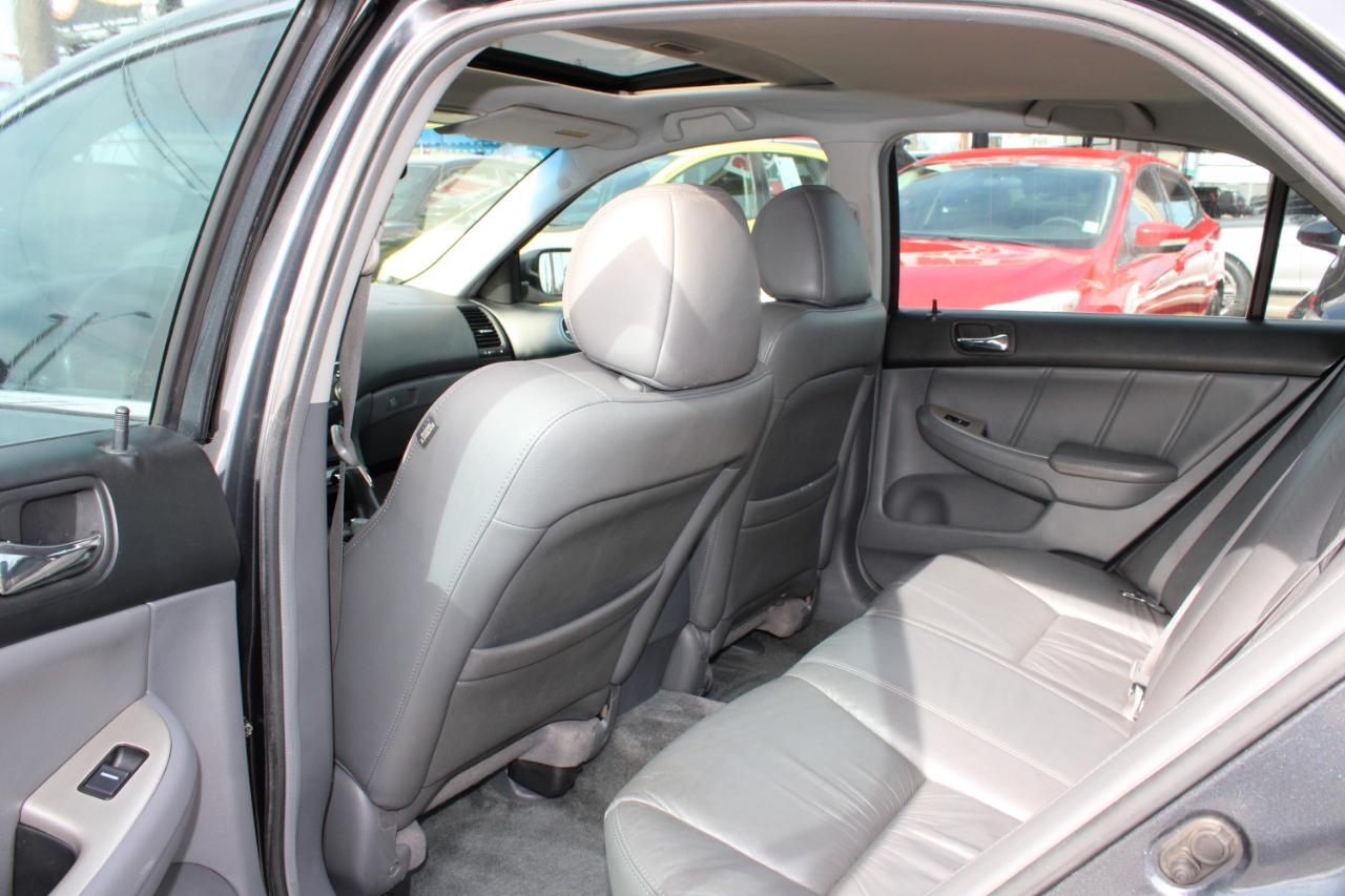 Honda Accord Sdn EX-L V6 AT 2005