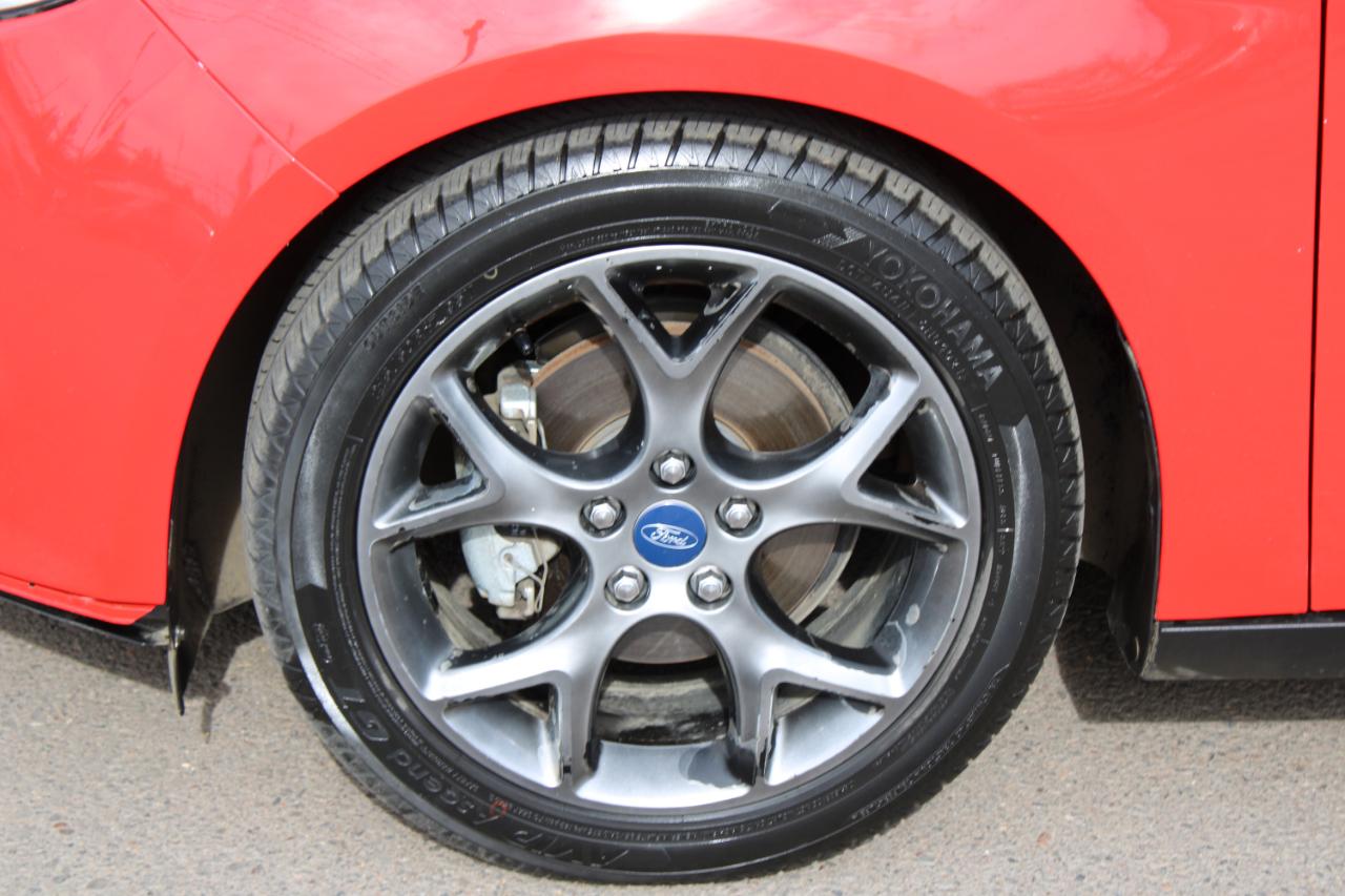 Ford Focus 4dr Sdn SE 2014