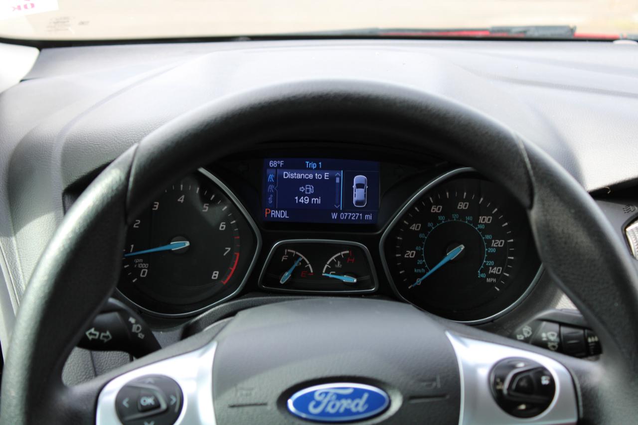 Ford Focus 4dr Sdn SE 2014