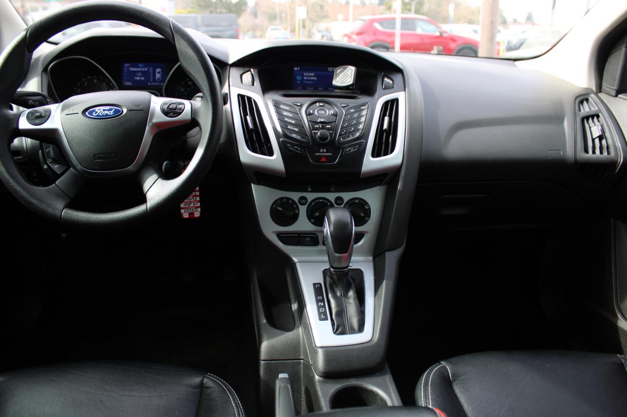 Ford Focus 4dr Sdn SE 2014