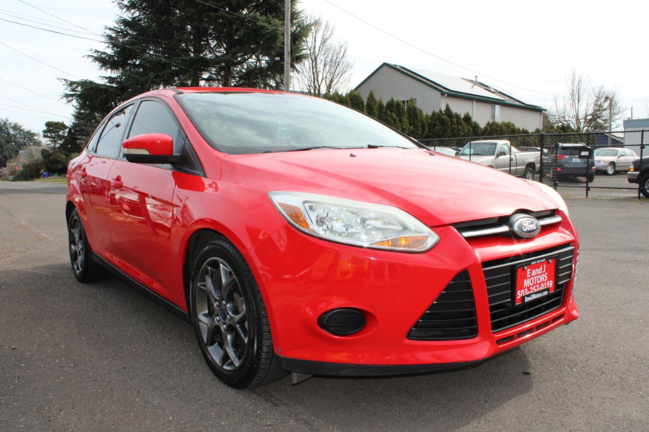 Ford Focus 4dr Sdn SE 2014