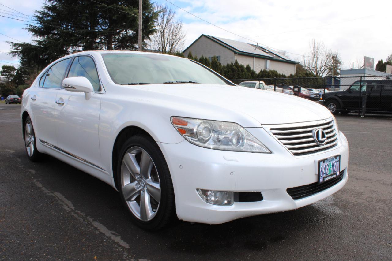 Lexus LS 460 4dr Sdn L RWD 2010