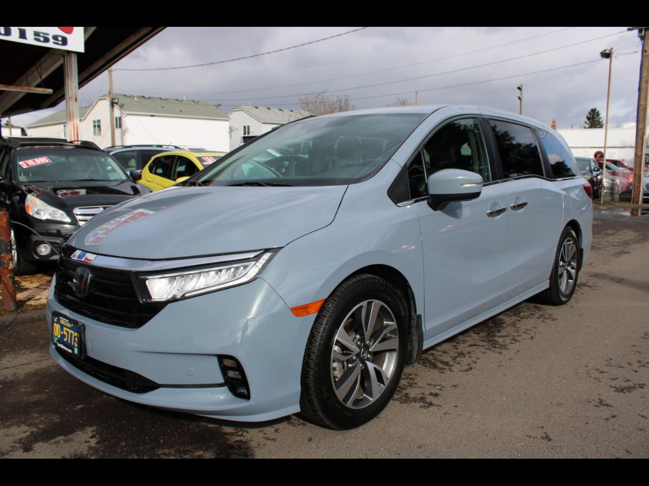 Honda Odyssey Touring Auto 2023