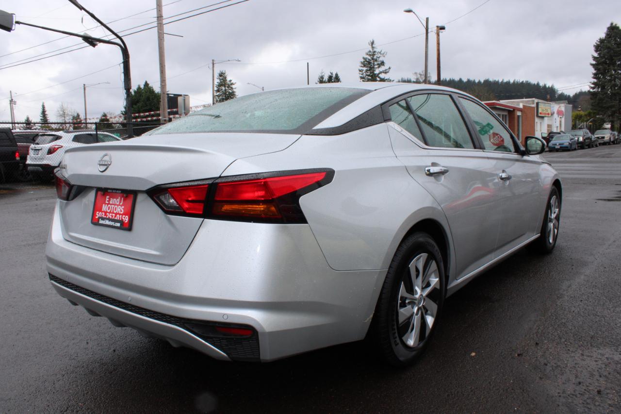 Nissan Altima 2.5 S Sedan 2023