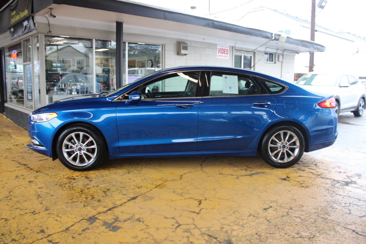 Ford Fusion SE FWD 2017