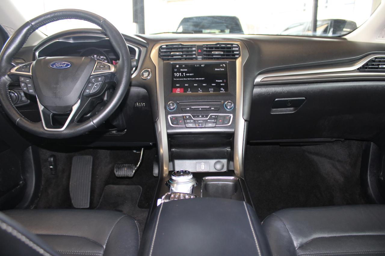 Ford Fusion SE FWD 2017