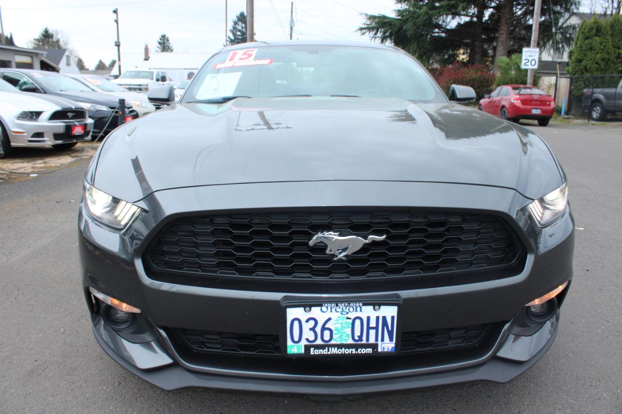 Ford Mustang 2dr Fastback EcoBoost 2015