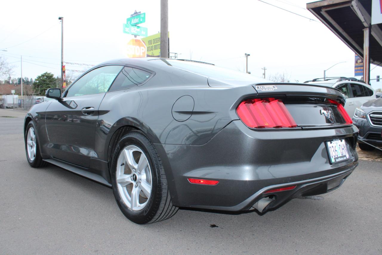 Ford Mustang 2dr Fastback EcoBoost 2015