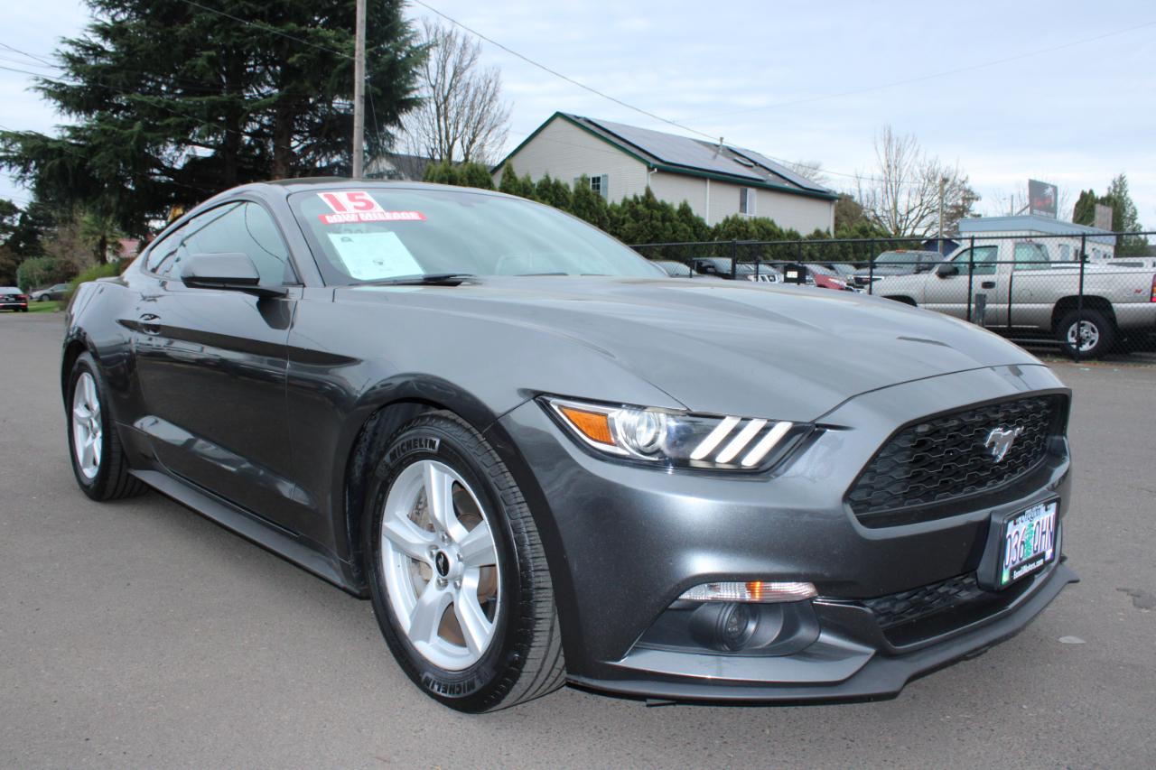 Ford Mustang 2dr Fastback EcoBoost 2015