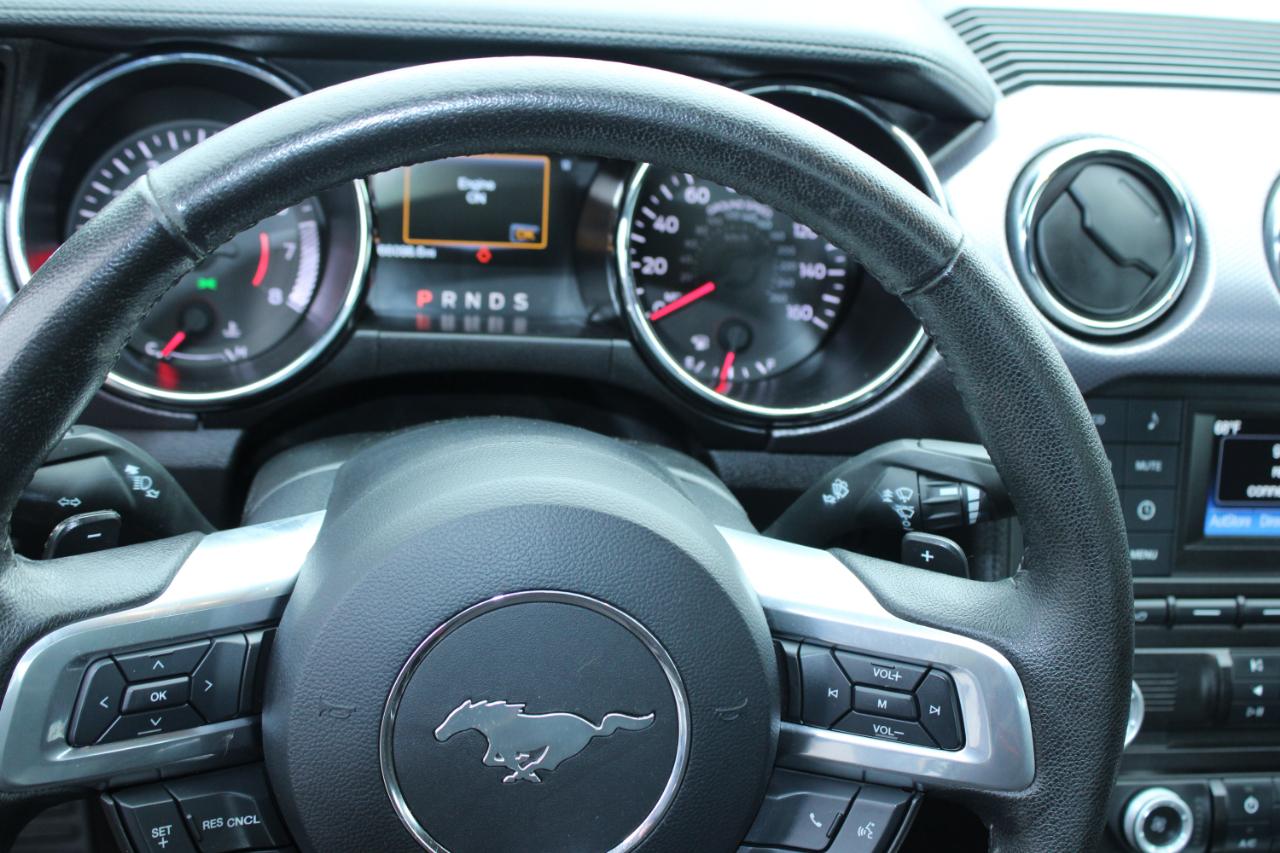 Ford Mustang 2dr Fastback EcoBoost 2015