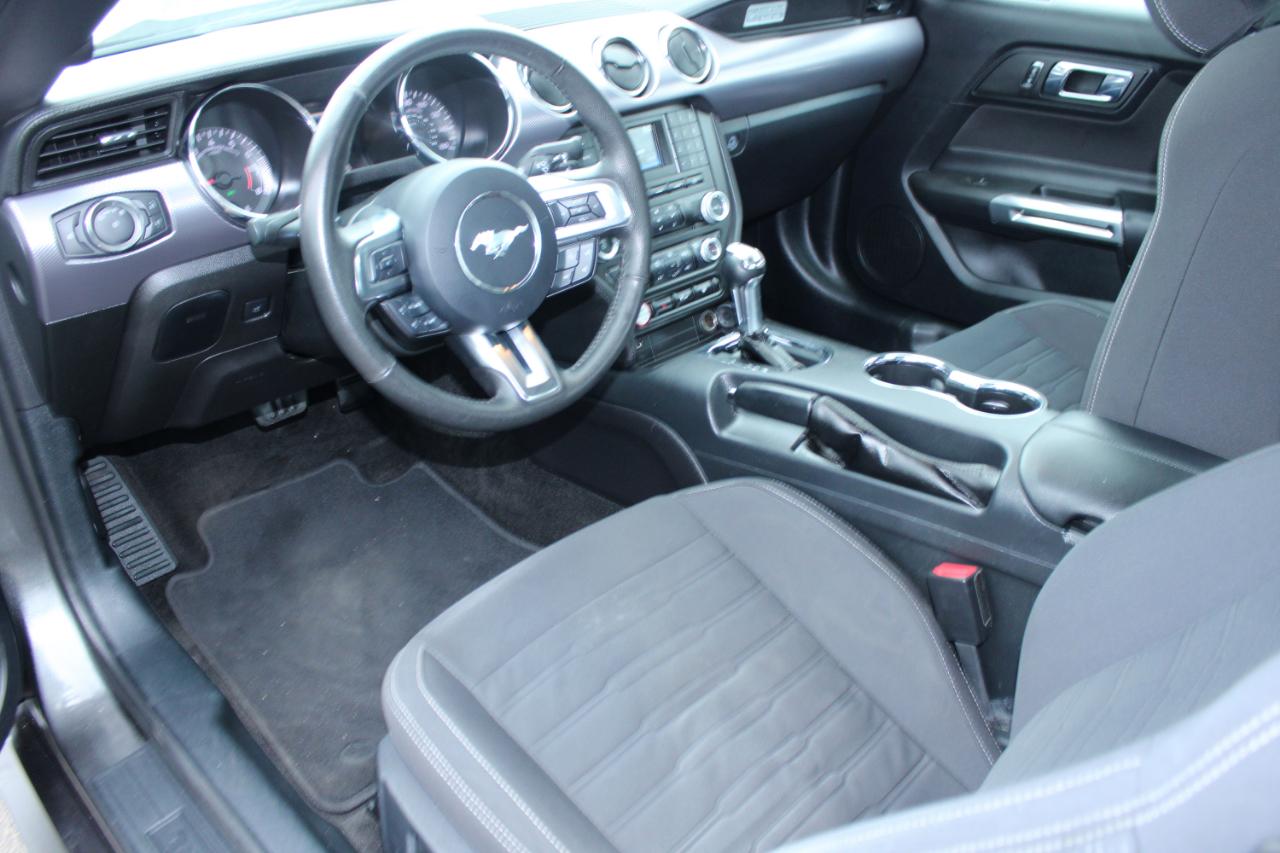 Ford Mustang 2dr Fastback EcoBoost 2015