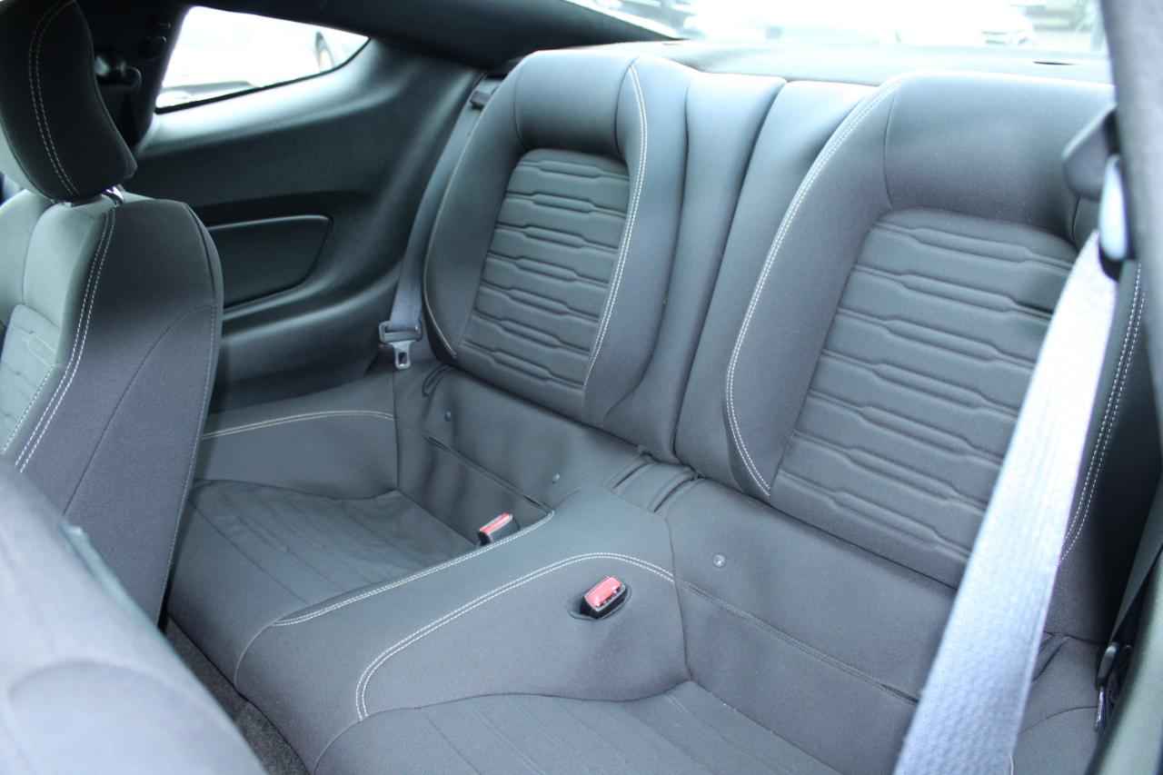 Ford Mustang 2dr Fastback EcoBoost 2015