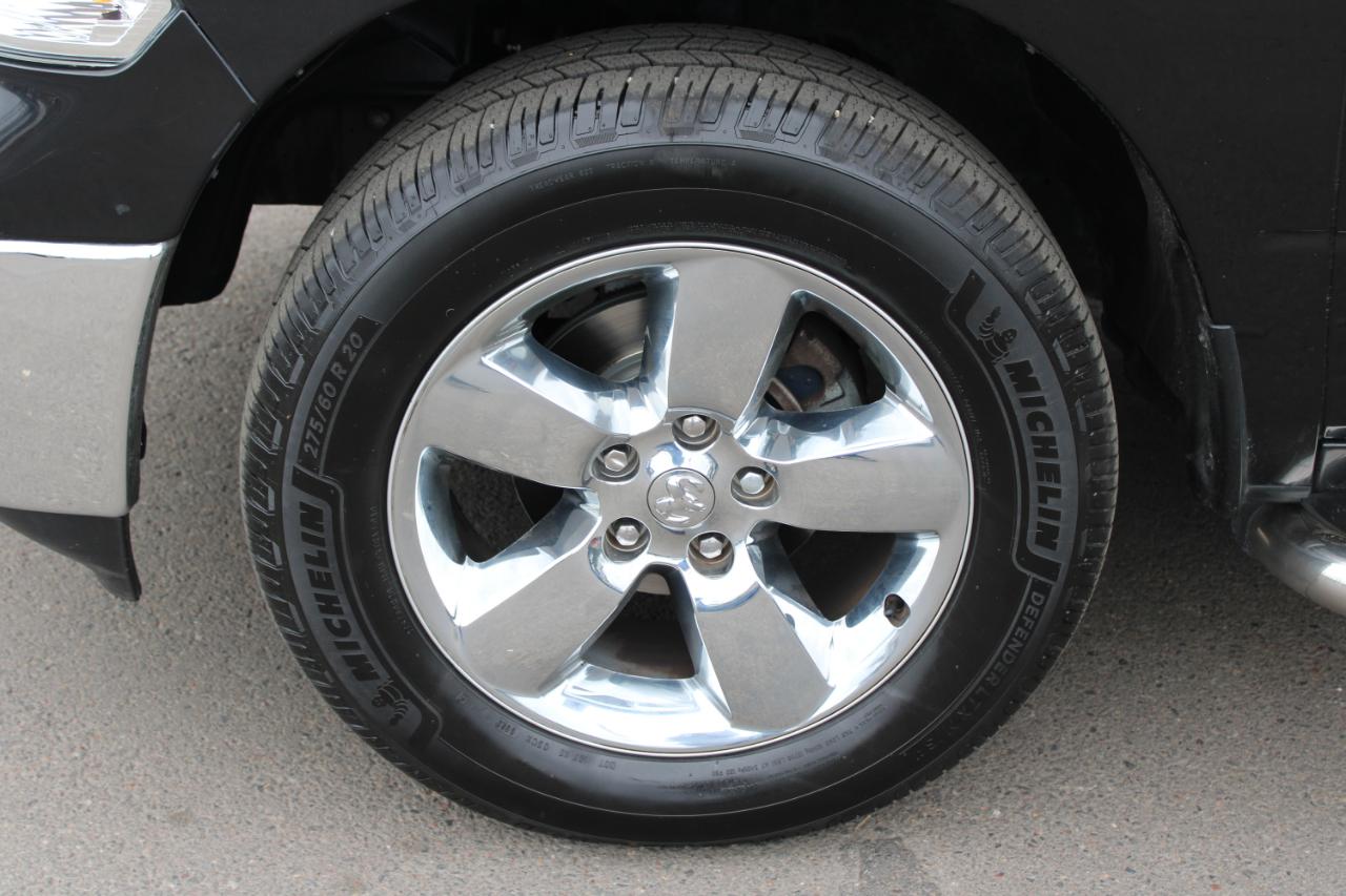 RAM 1500 Big Horn 4x2 Crew Cab 5'7" Box 2017