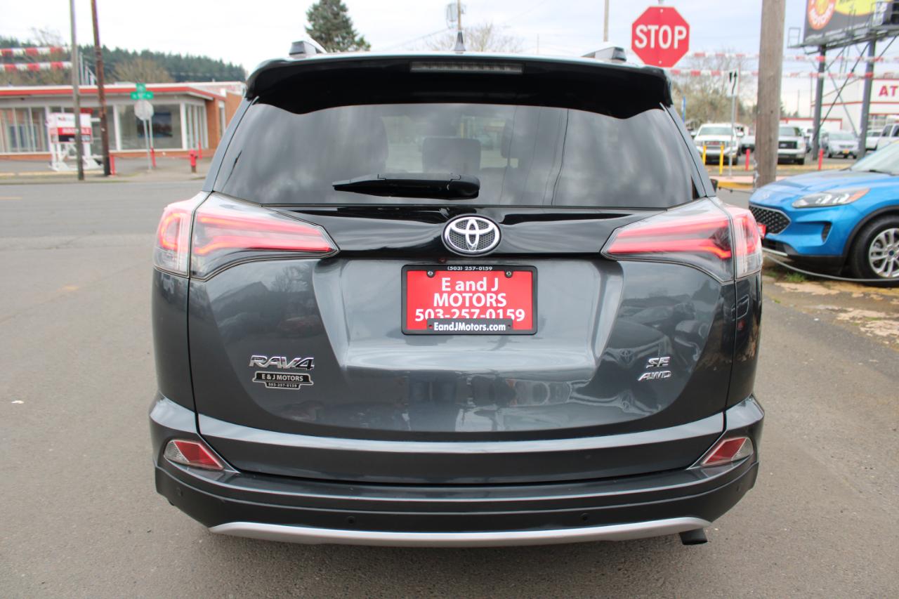 Toyota RAV4 AWD 4dr SE (Natl) 2016