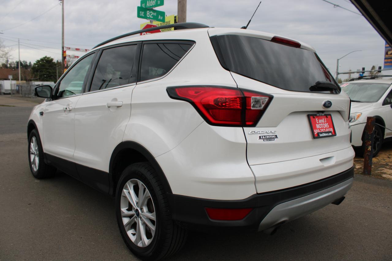 Ford Escape SEL 4WD 2019