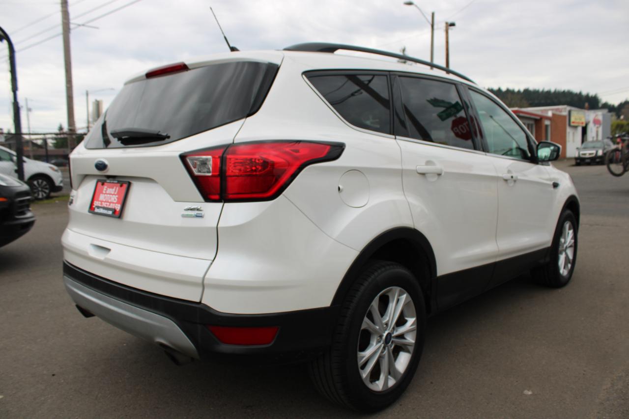 Ford Escape SEL 4WD 2019