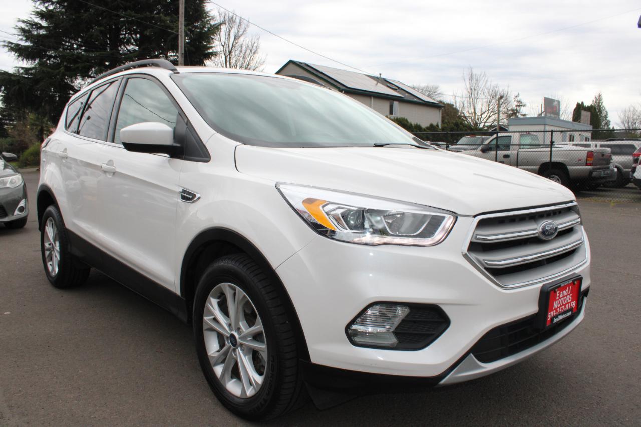 Ford Escape SEL 4WD 2019