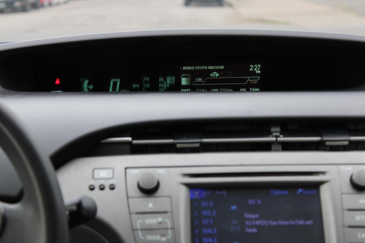 Toyota Prius 5dr HB Three (Natl) 2012