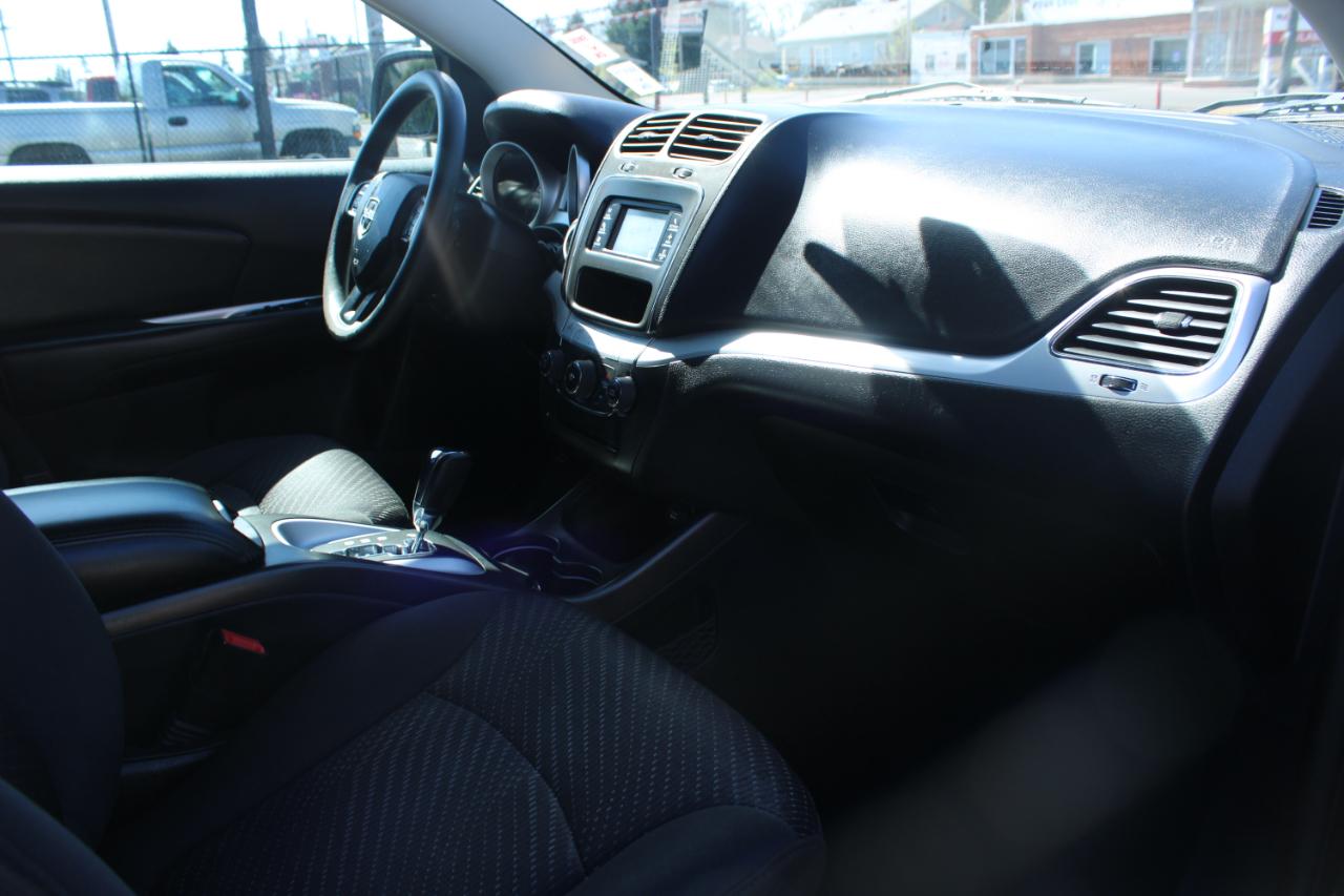 Dodge Journey FWD 4dr Canada Value Pkg 2017