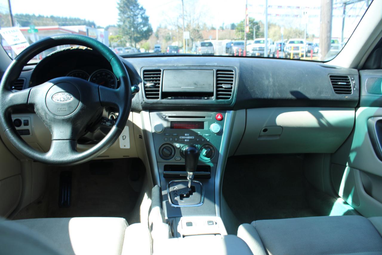 Subaru Legacy Wagon 4dr H4 AT Outback 2007