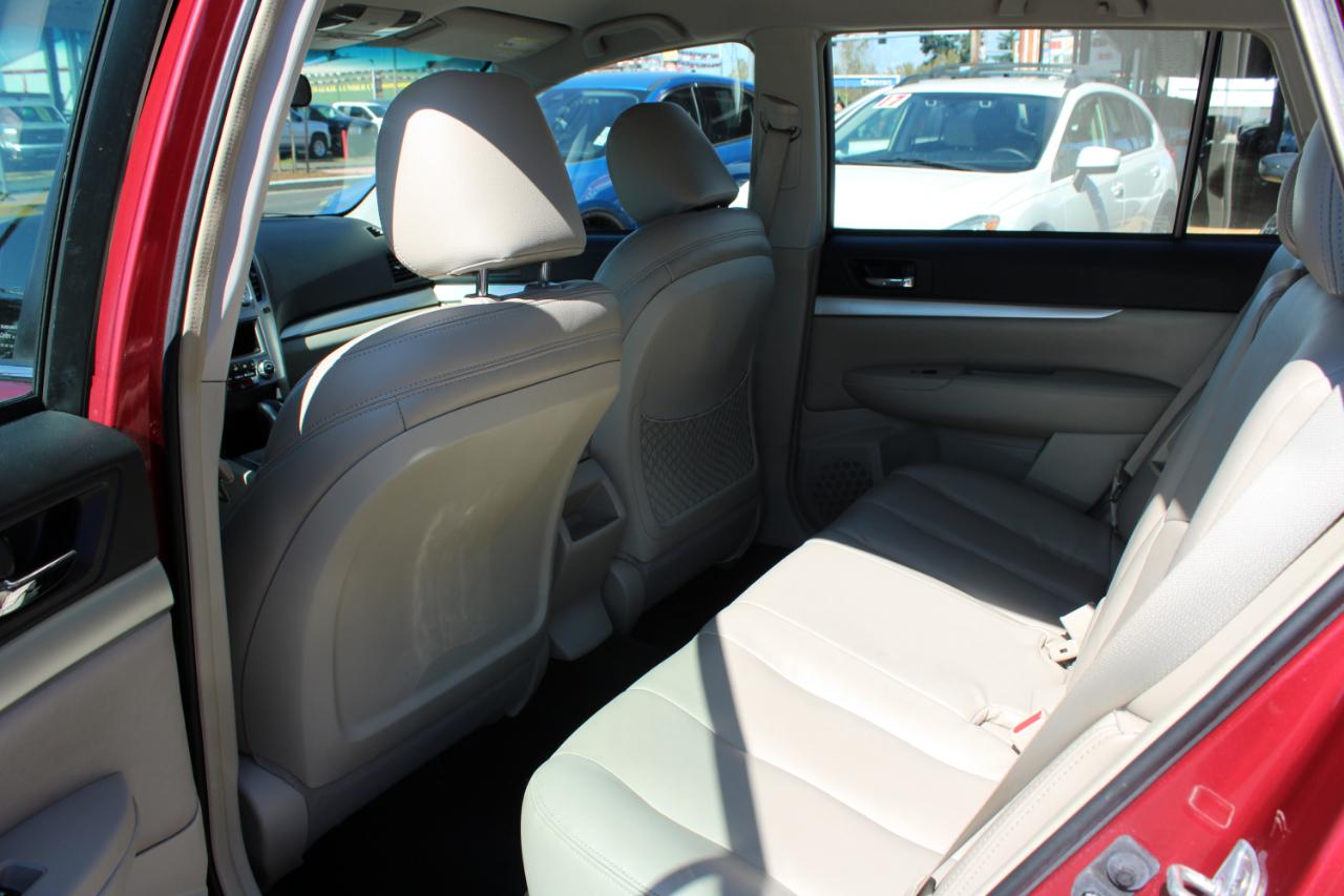 Subaru Outback 4dr Wgn H4 Auto 2.5i 2013