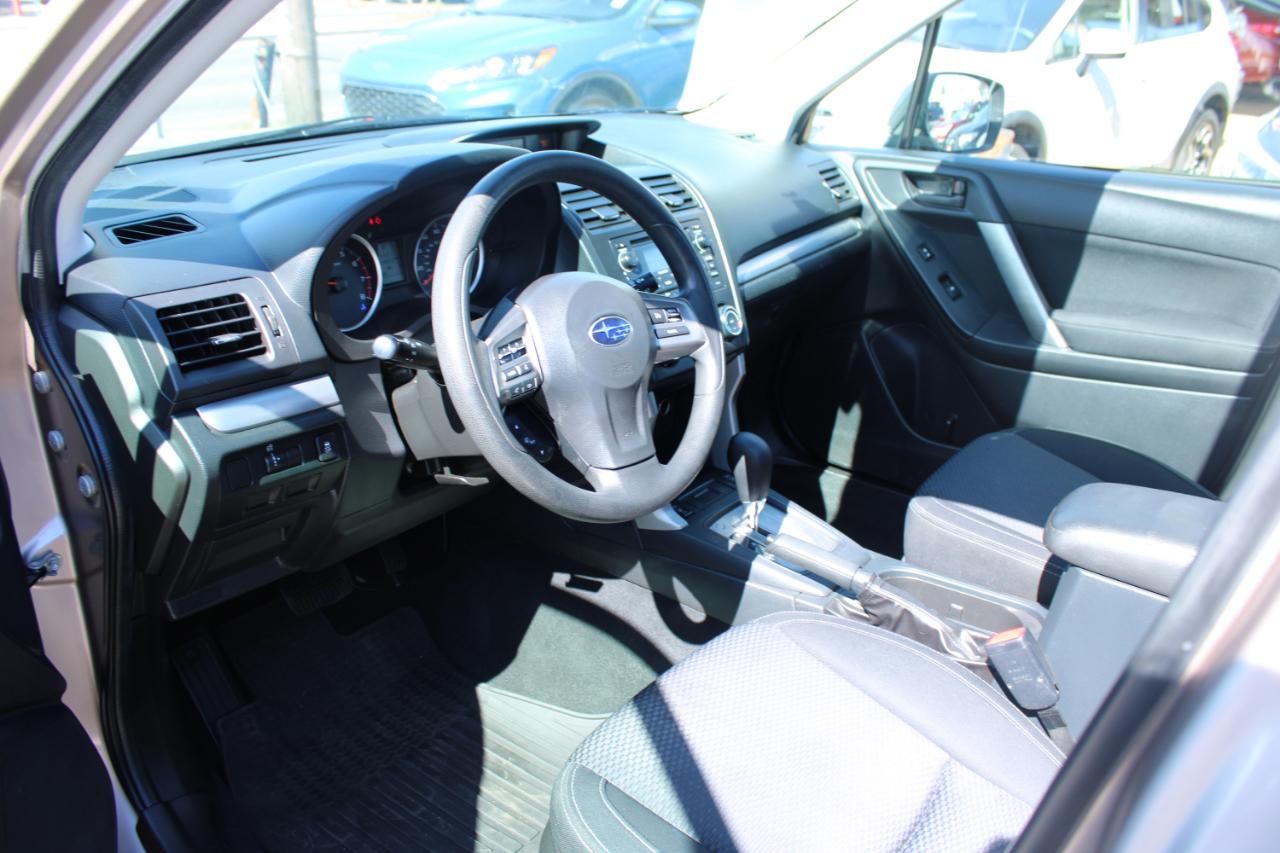 Subaru Forester 4dr CVT 2.5i Premium PZEV 2015