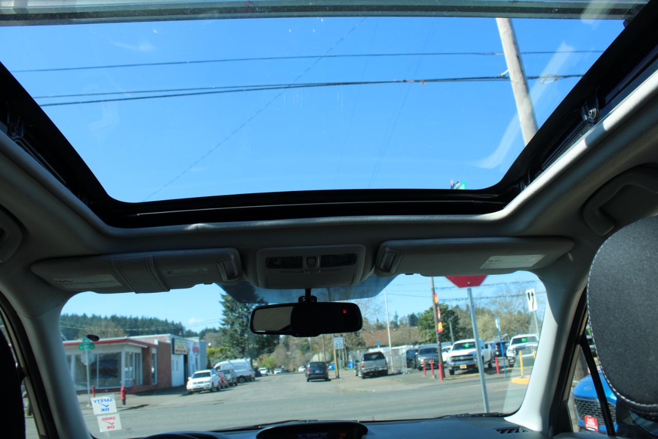 Subaru Forester 4dr CVT 2.5i Premium PZEV 2015