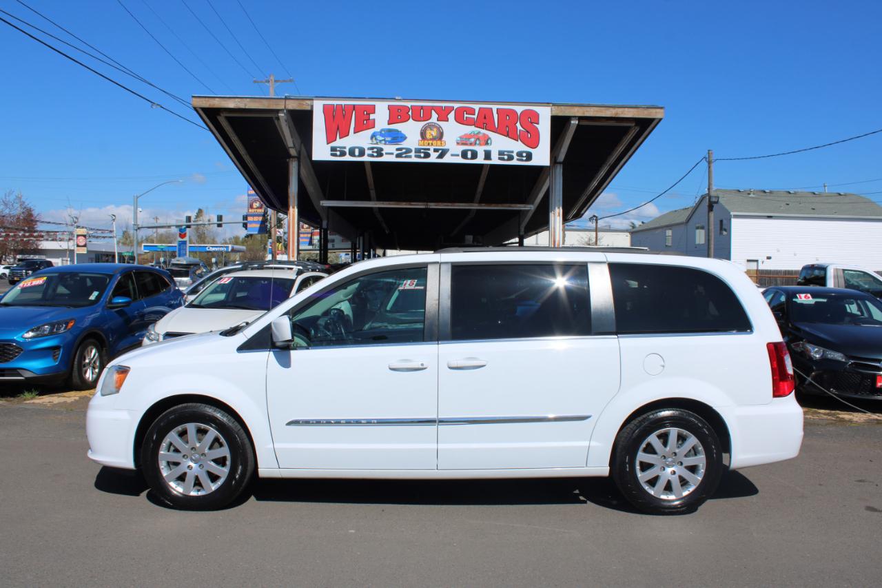 Chrysler Town & Country 4dr Wgn Touring 2016