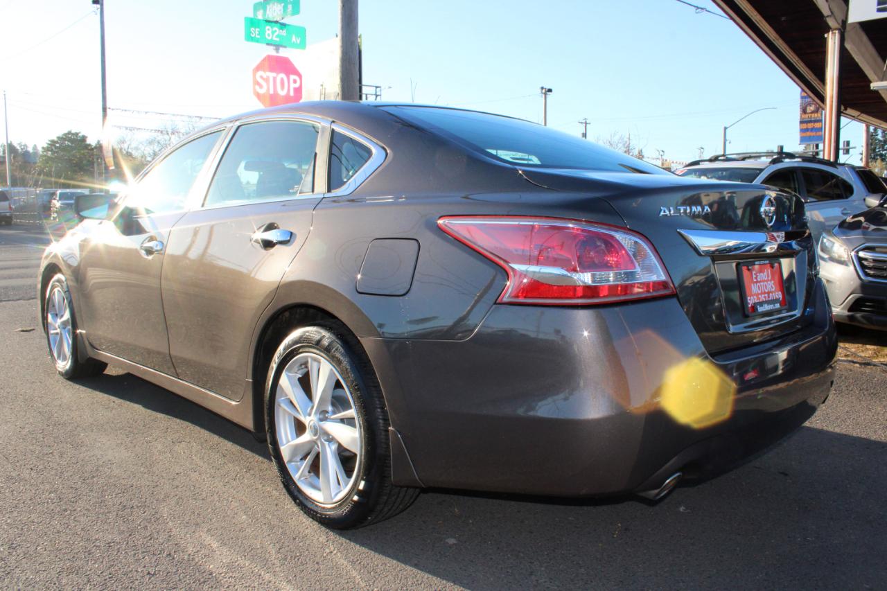 Nissan Altima 4dr Sdn I4 2.5 S 2013