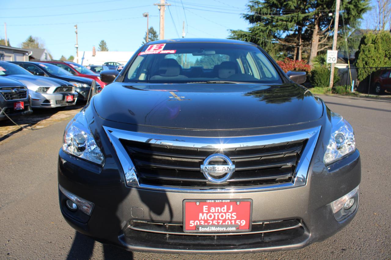 Nissan Altima 4dr Sdn I4 2.5 S 2013