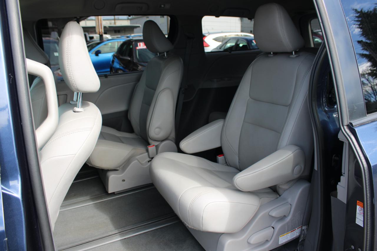 Toyota Sienna Limited Premium AWD 7-Passenger (Natl) 2019