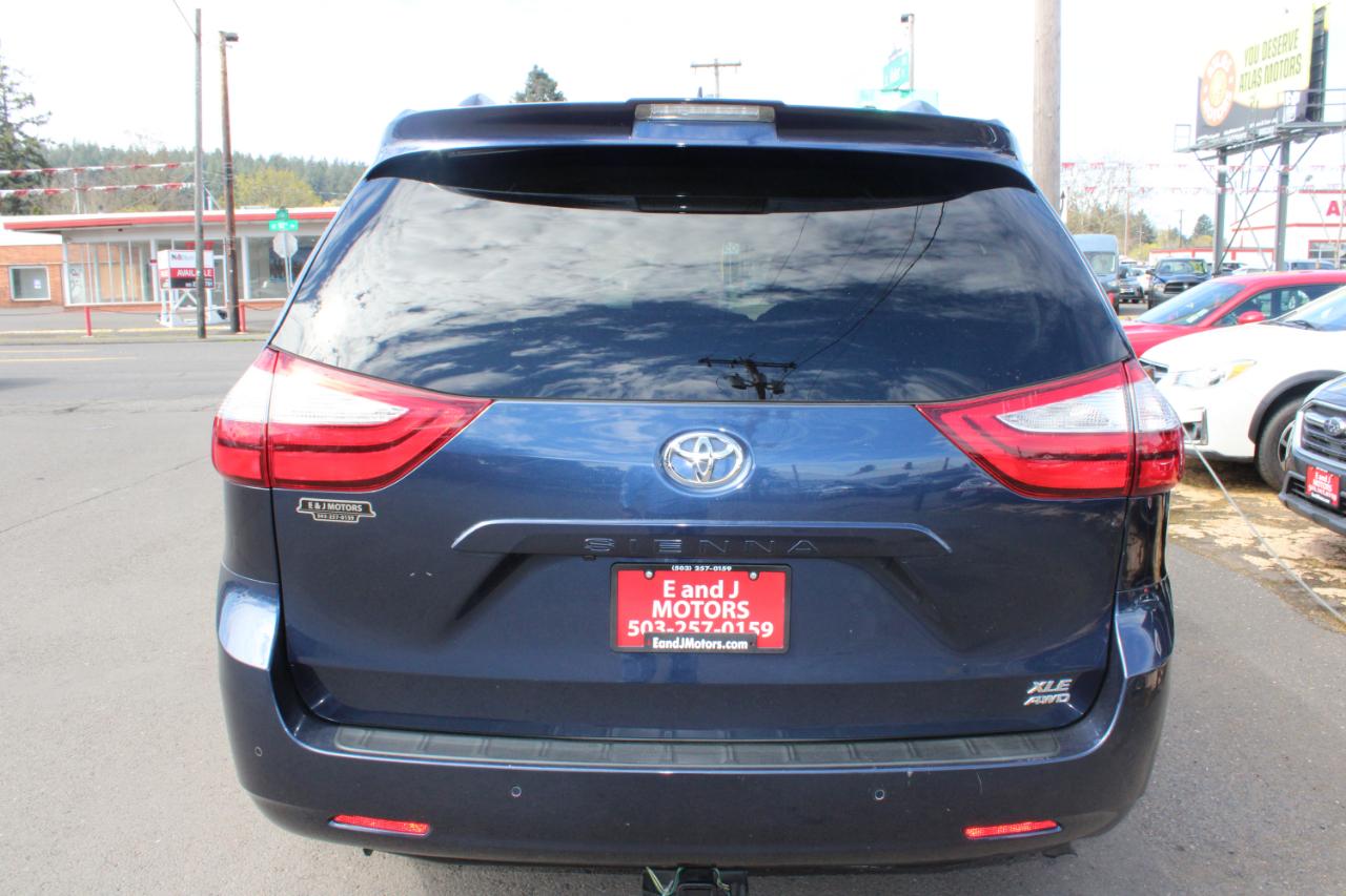 Toyota Sienna Limited Premium AWD 7-Passenger (Natl) 2019