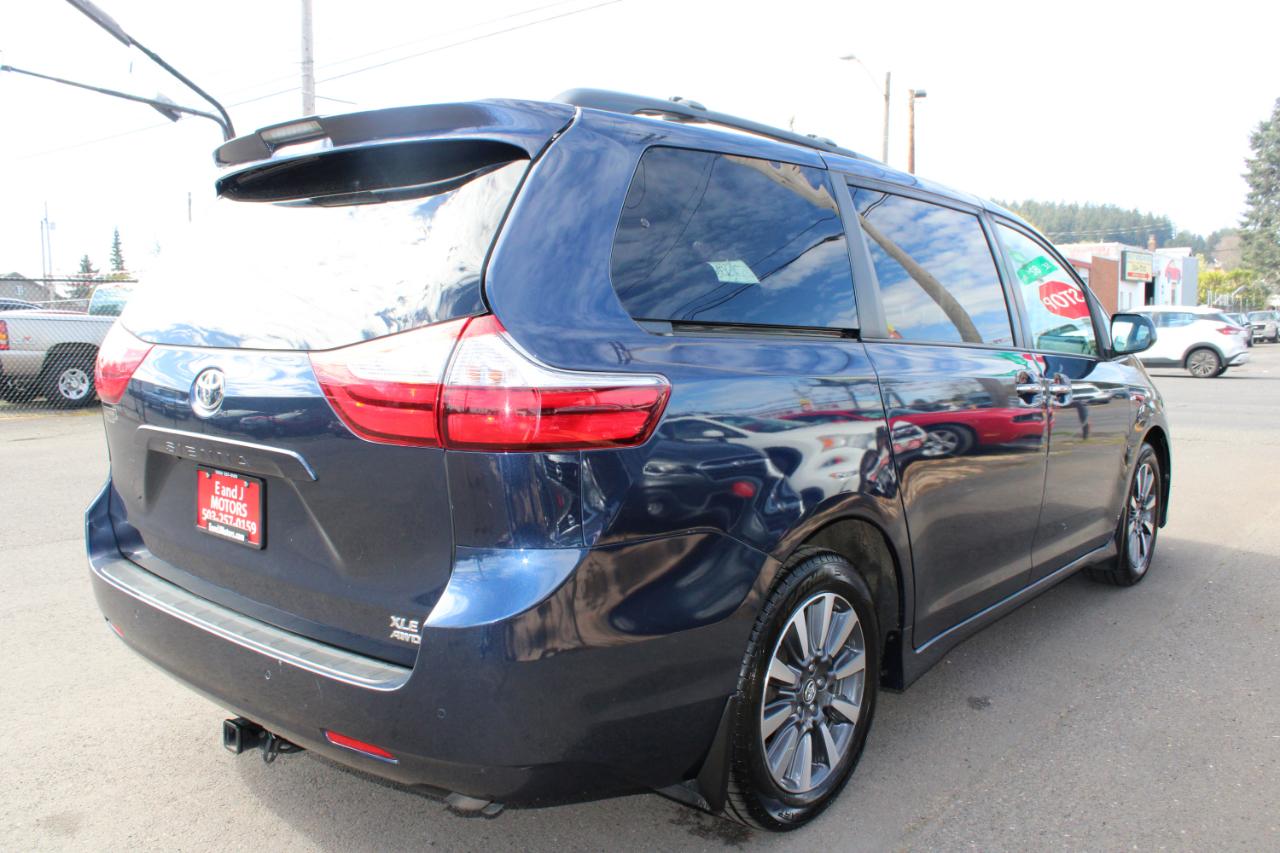 Toyota Sienna Limited Premium AWD 7-Passenger (Natl) 2019