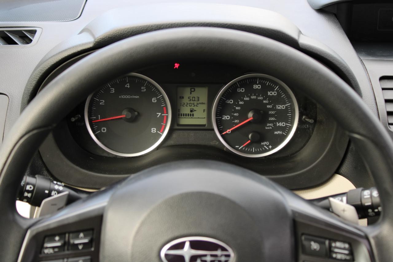 Subaru XV Crosstrek 5dr Auto 2.0i Premium 2013