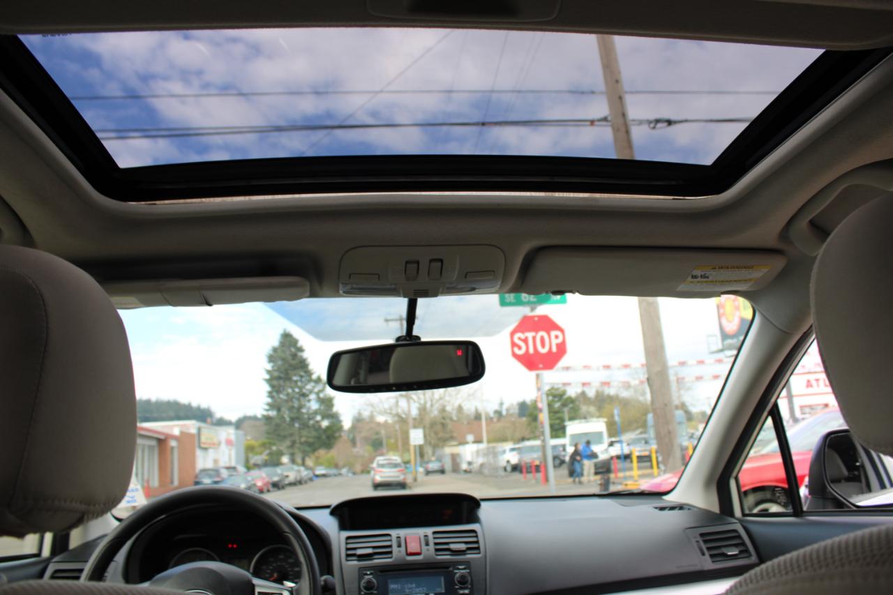 Subaru XV Crosstrek 5dr Auto 2.0i Premium 2013