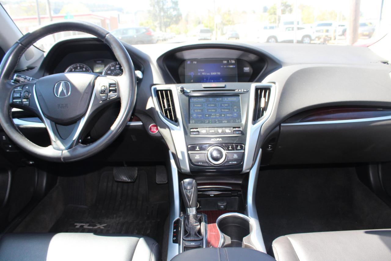 Acura TLX 4dr Sdn FWD 2015