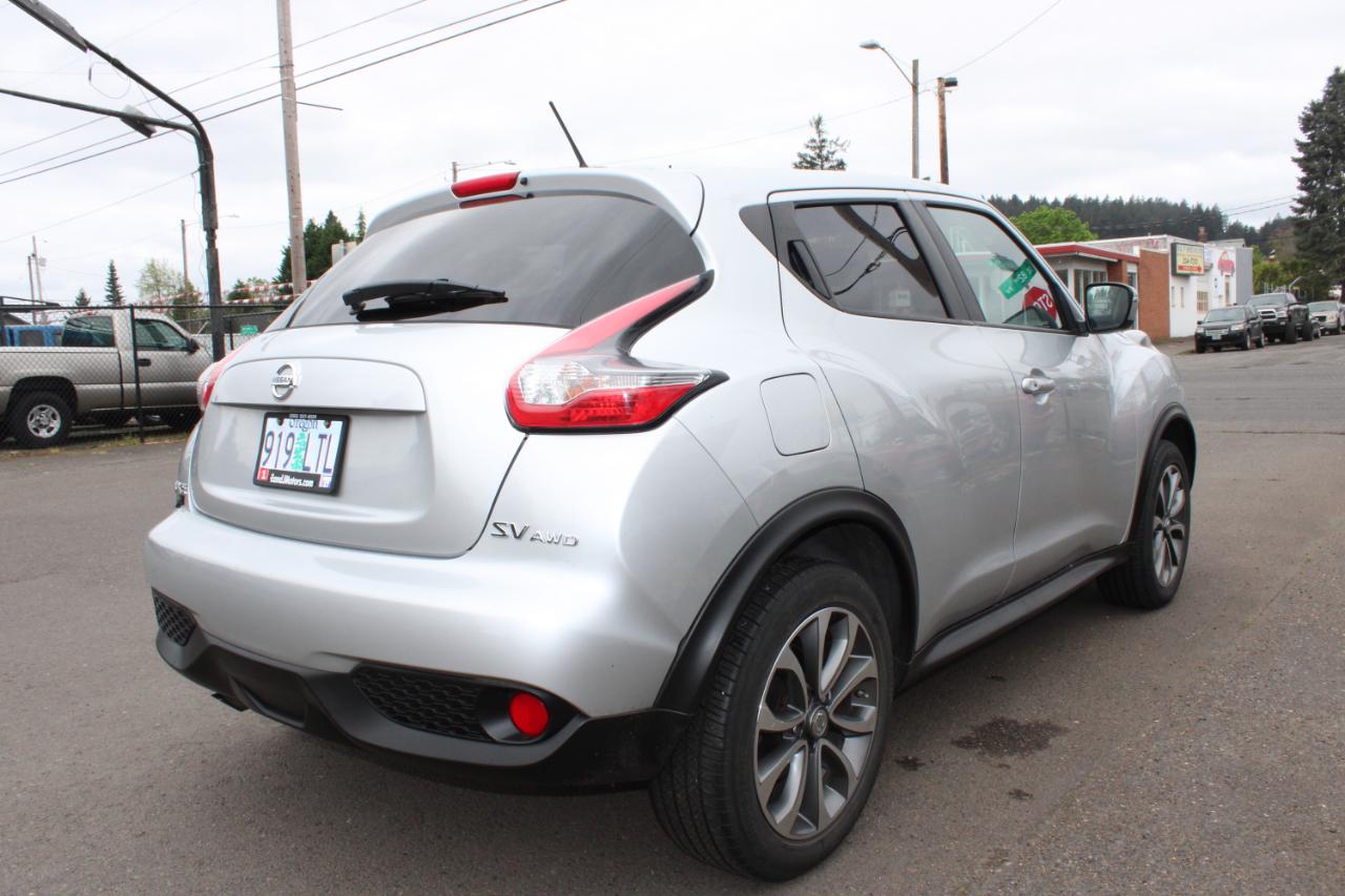 Nissan Juke AWD SV 2017