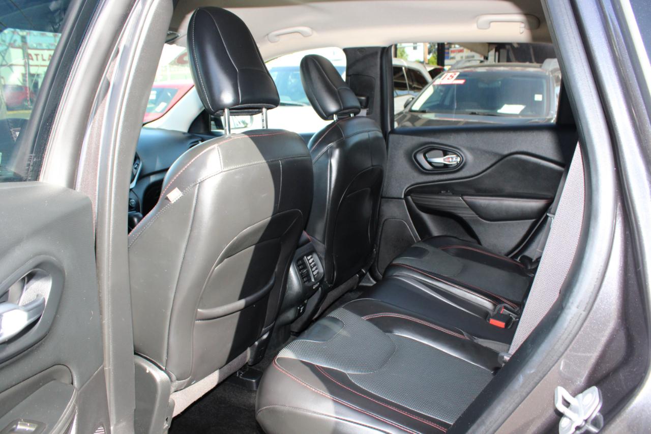 Jeep Cherokee 4WD 4dr Trailhawk 2015