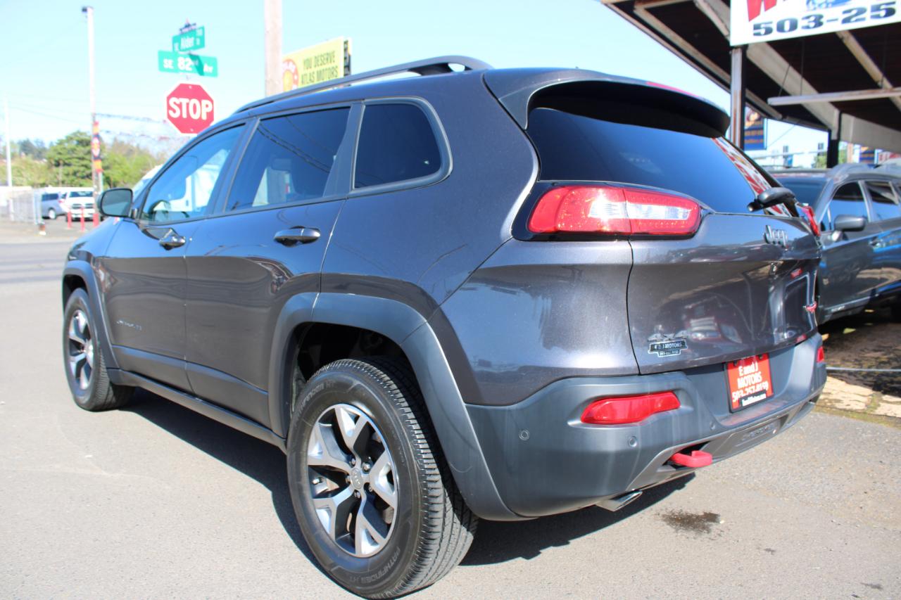 Jeep Cherokee 4WD 4dr Trailhawk 2015