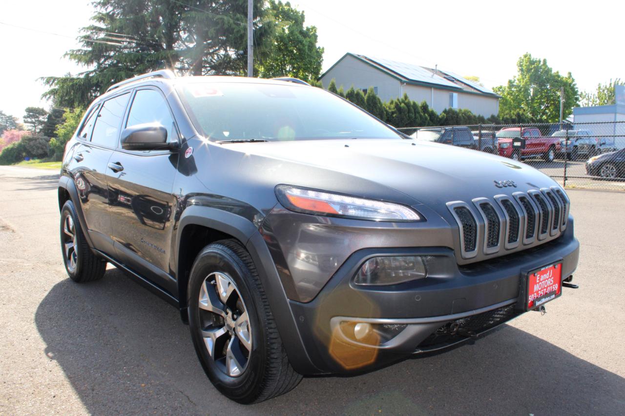 Jeep Cherokee 4WD 4dr Trailhawk 2015