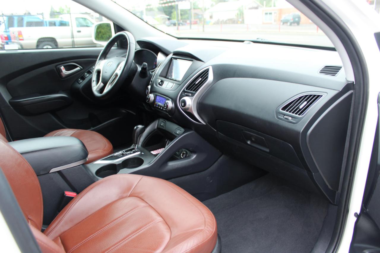 Hyundai Tucson FWD 4dr Auto Limited 2013