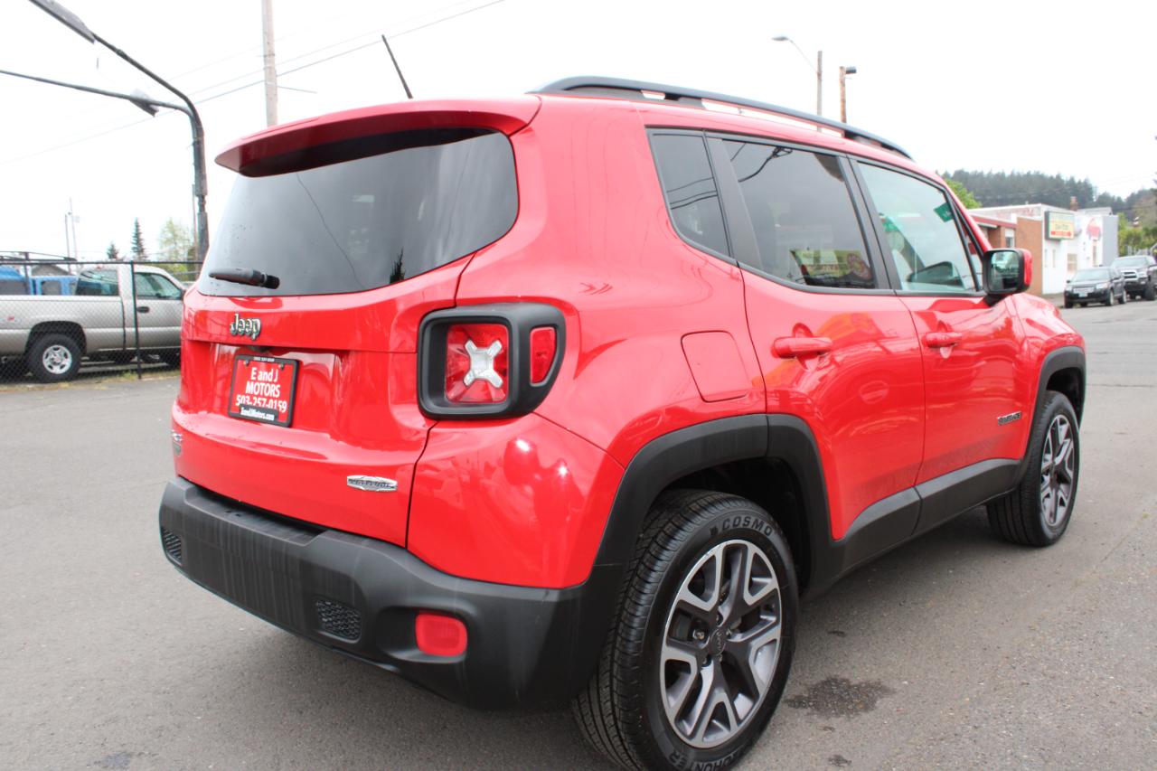 Jeep Renegade Latitude 4D SUV 4WD 2015