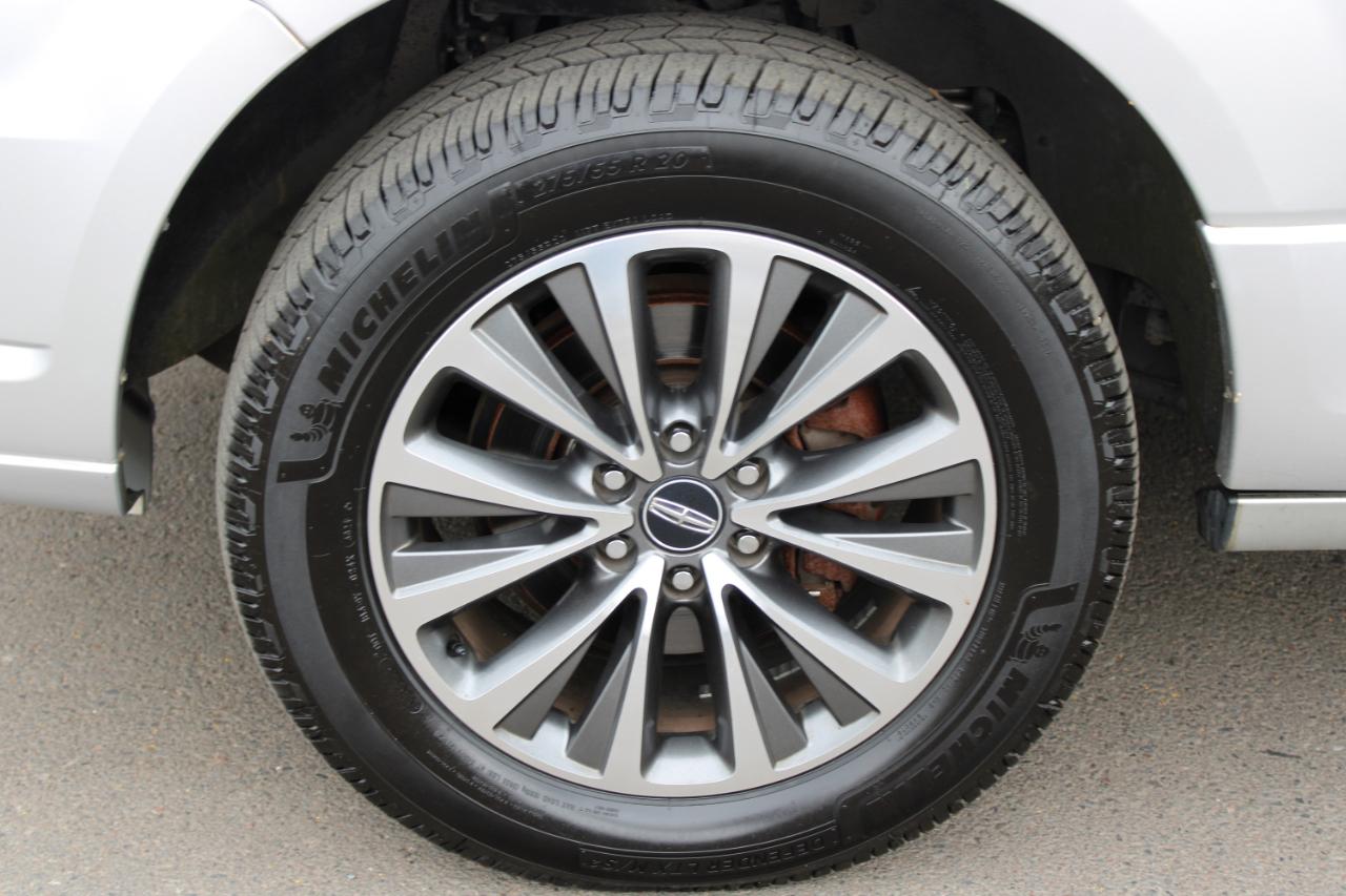 Lincoln Navigator L 4WD 4dr 2015