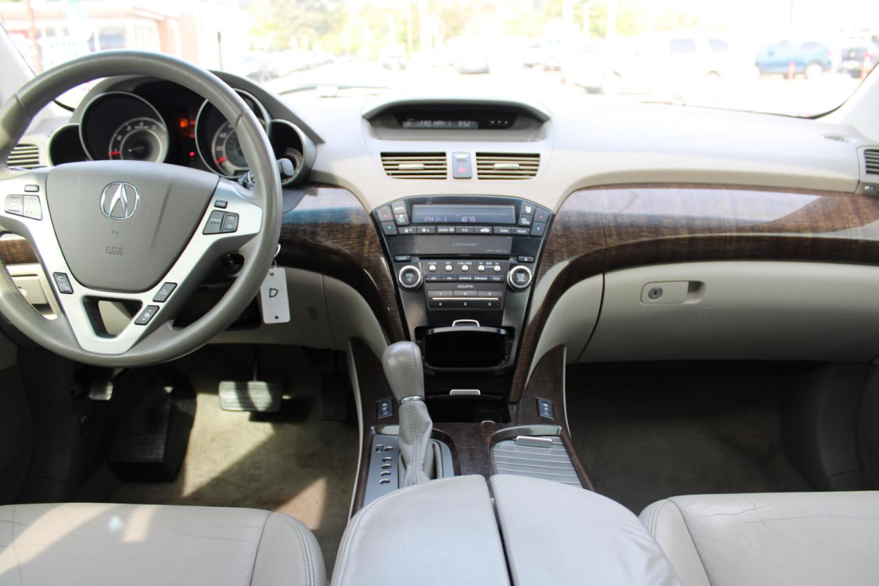 Acura MDX AWD 4dr 2010