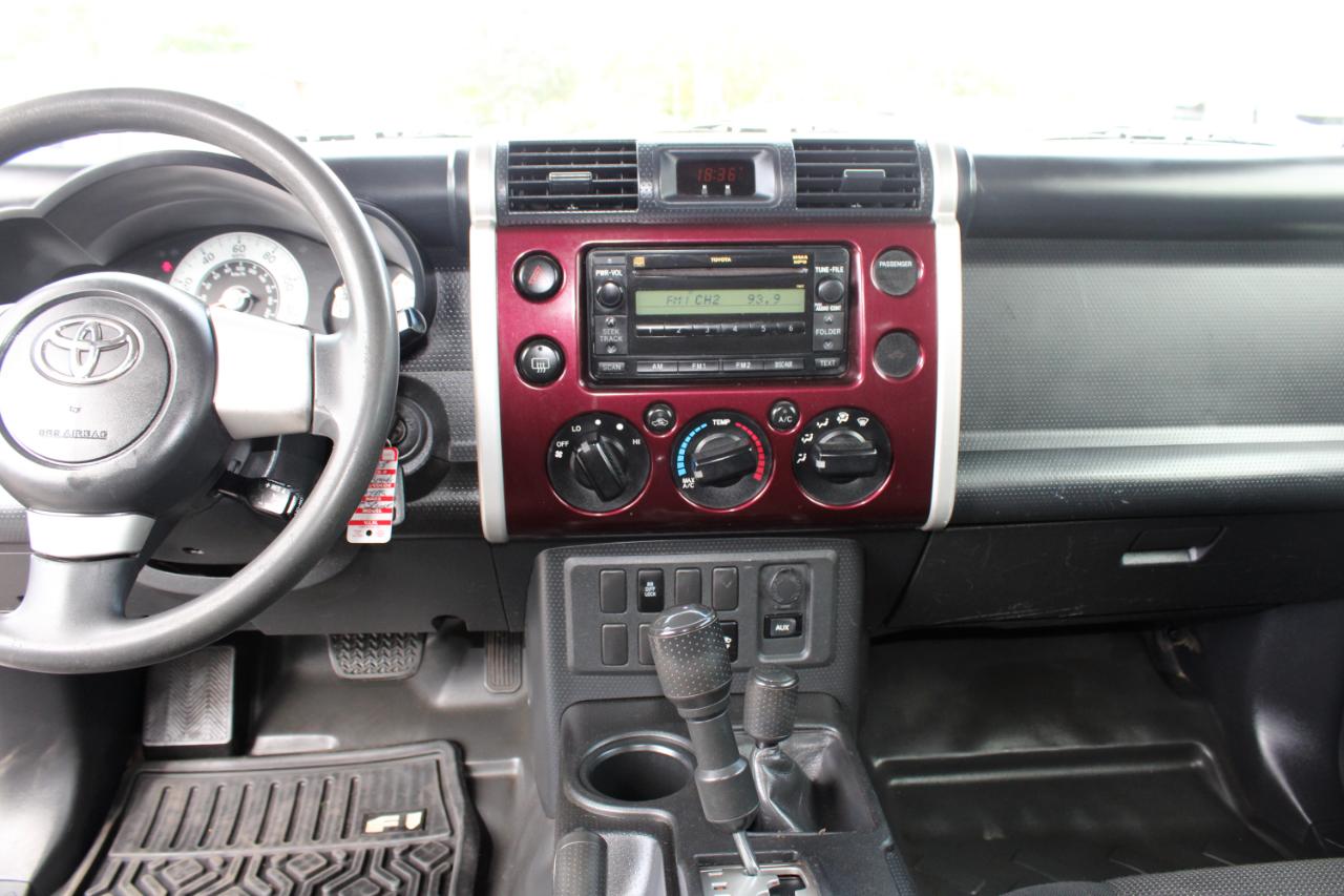 Toyota FJ Cruiser 4WD 4dr Auto (Natl) 2007
