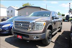 2016 Nissan Titan XD 