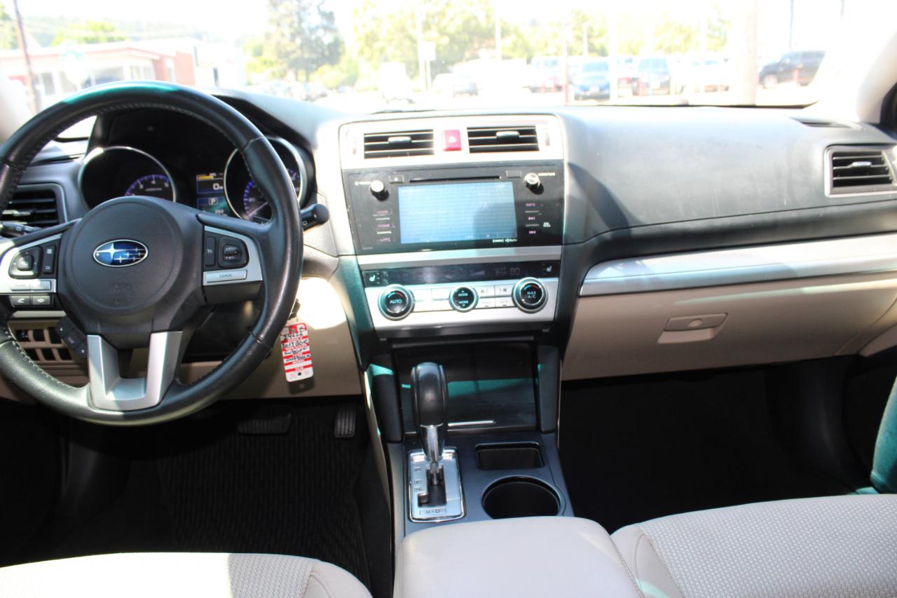 Subaru Outback 2.5i Premium 2017