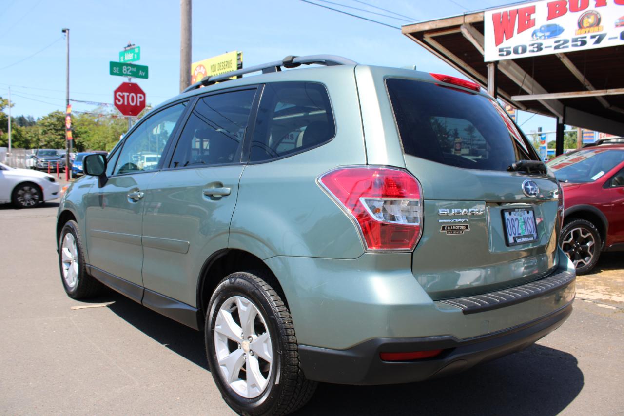 Subaru Forester 4dr CVT 2.5i Premium PZEV 2016