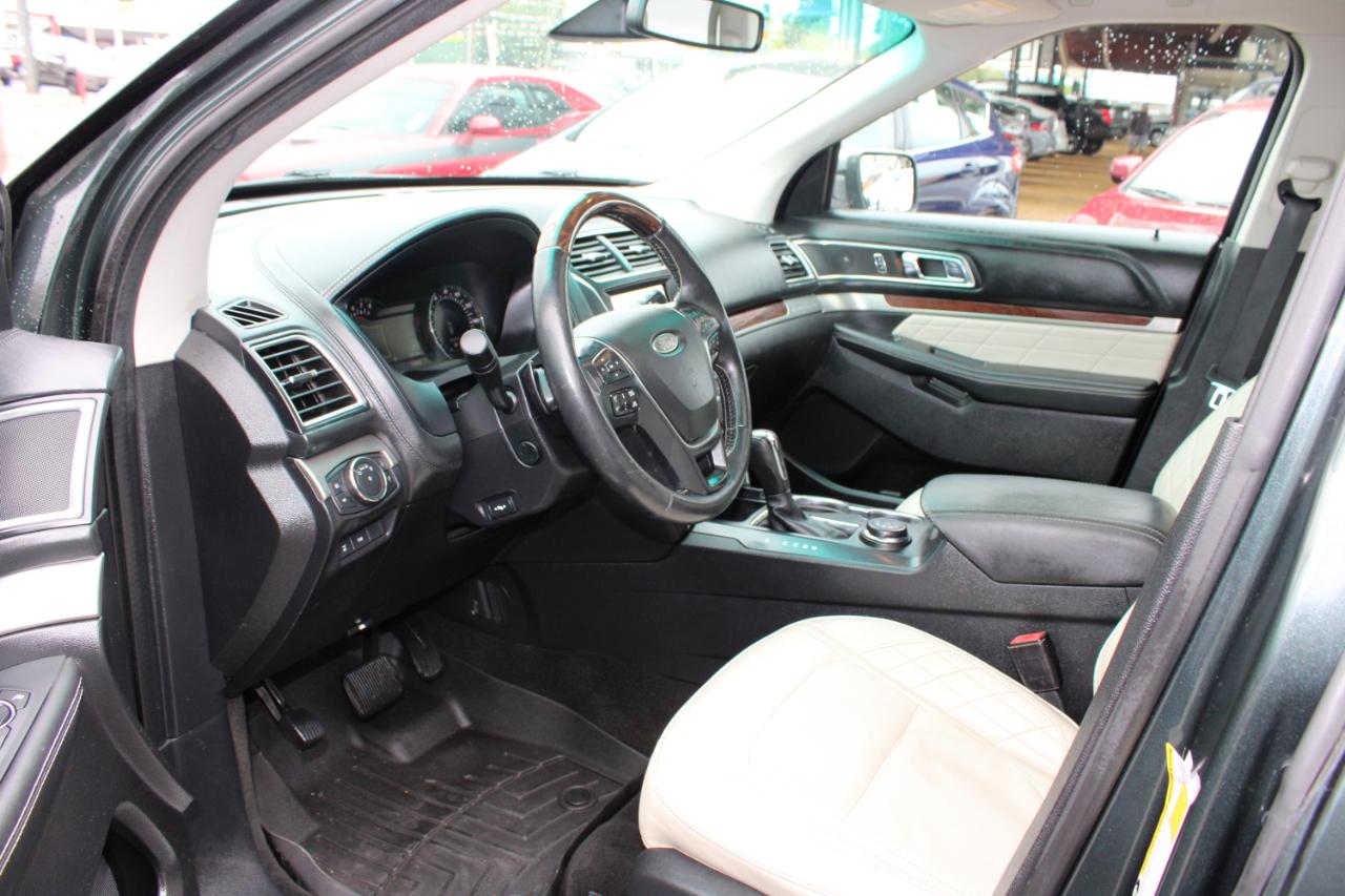 Ford Explorer 4WD 4dr Platinum 2016