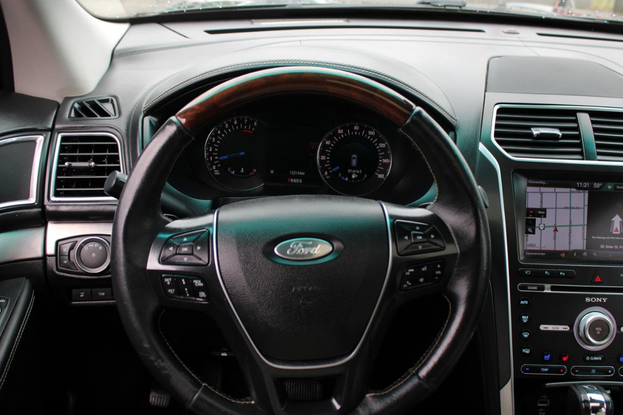 Ford Explorer 4WD 4dr Platinum 2016